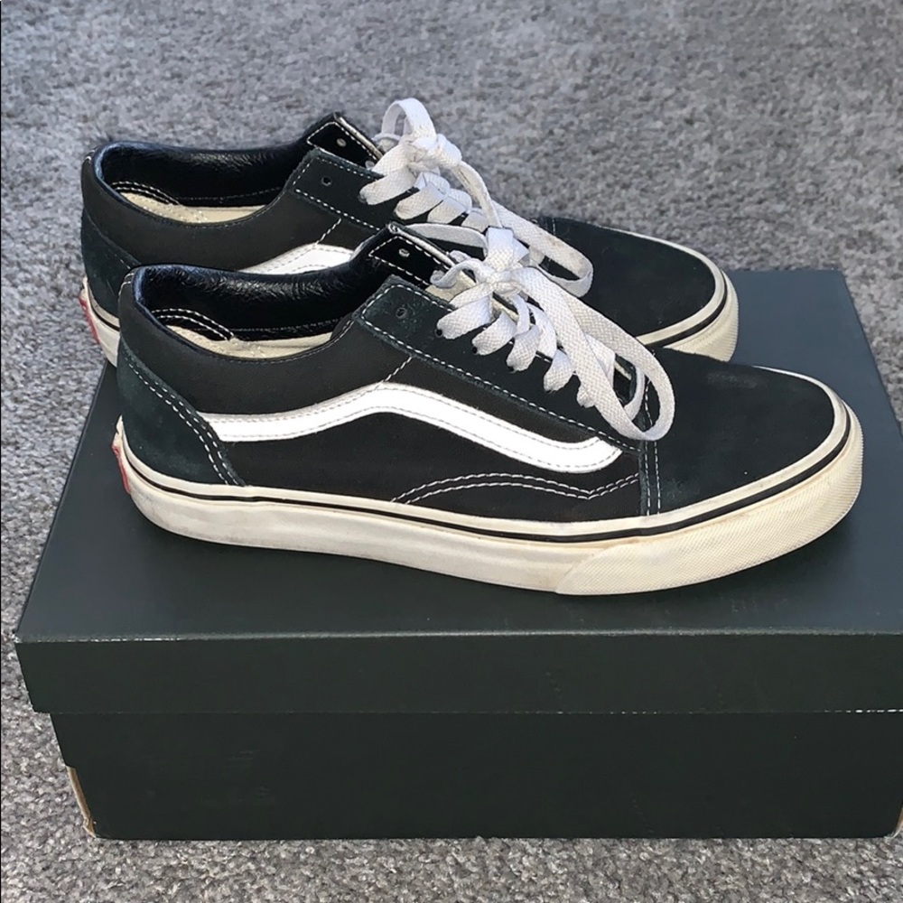 7.5 Old Skool Vans